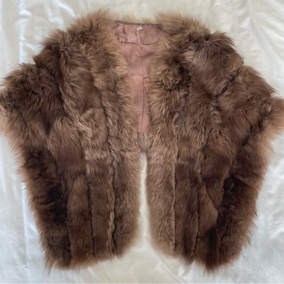 REAL RABBIT FUR VINTAGE SHAW - Picture 1 of 7